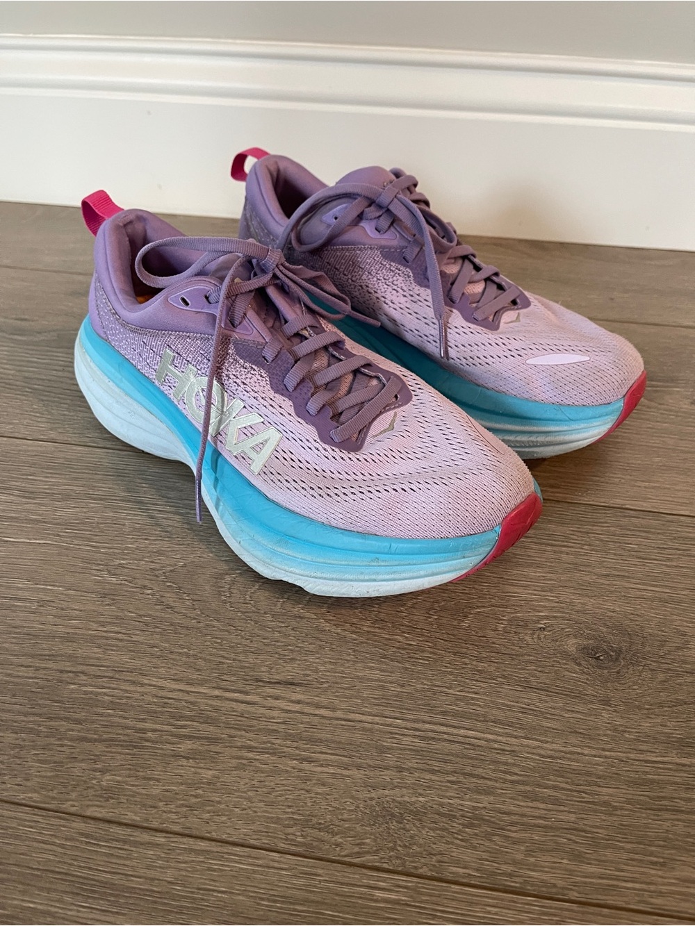 Hoka Bondi 8 Chalk Violet/Pastel Lilac Women's Running Shoes Size 8.5 - Picture 2 of 12